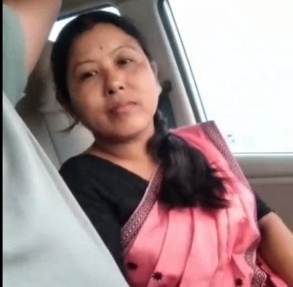 Golaghat Married Wife Blowjob in Car - Assamese Sex 2026